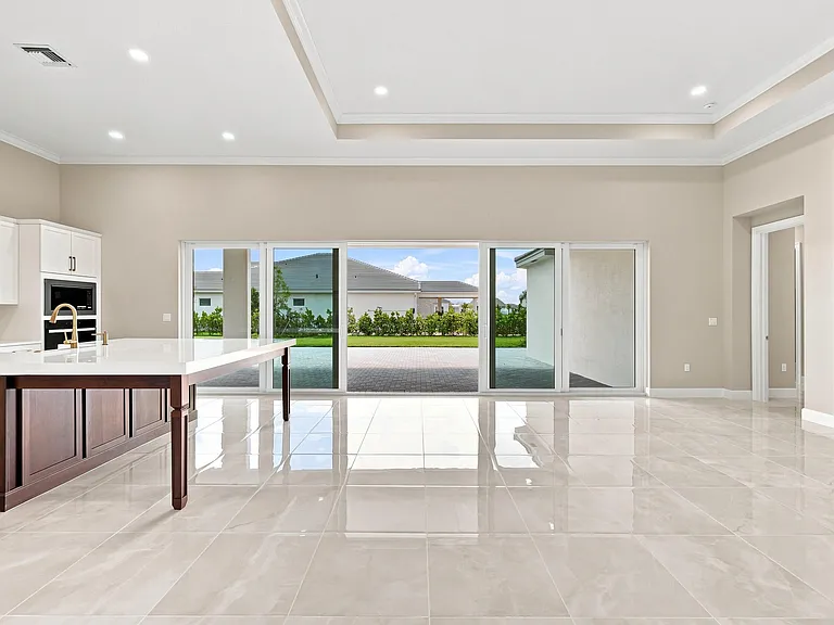 15093 Wildwood Cir — Photo 27