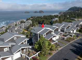 295 Promontory Ln, Tillamook, OR 97141