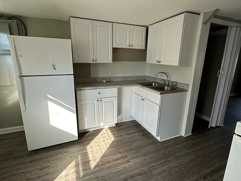 216 5th Ave W #1 — Photo 2