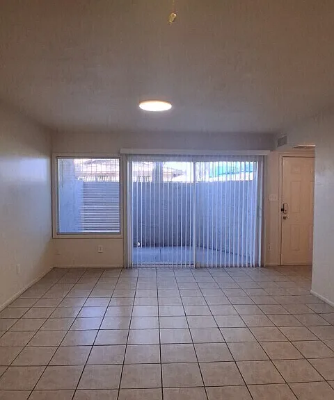2642 N 43rd Ave #6C — Photo 7