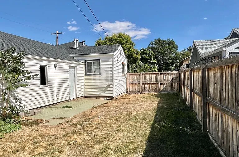 475 N Osceola St — Photo 4