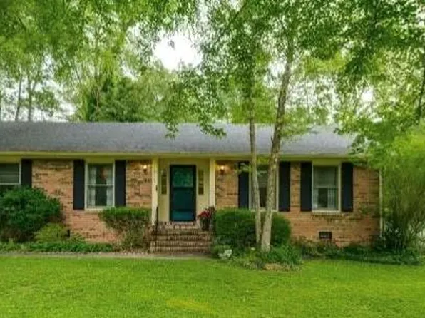 1211 Walton Ln, Cookeville, TN 38501