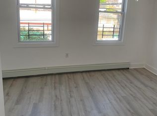 664 Richmond Rd #0, Staten Island, NY 10304