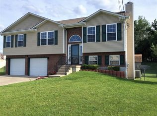 134 Westbourne Ct, Radcliff, KY 40160