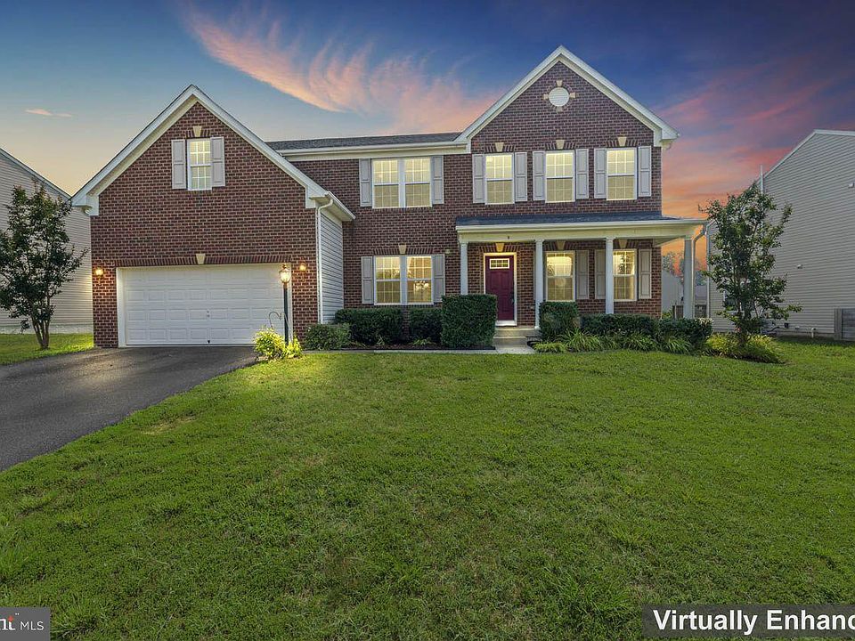1st image of 9 Wildwood Pl