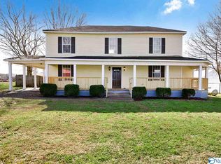 19652 Cotton Spring St, Elkmont, AL 35620