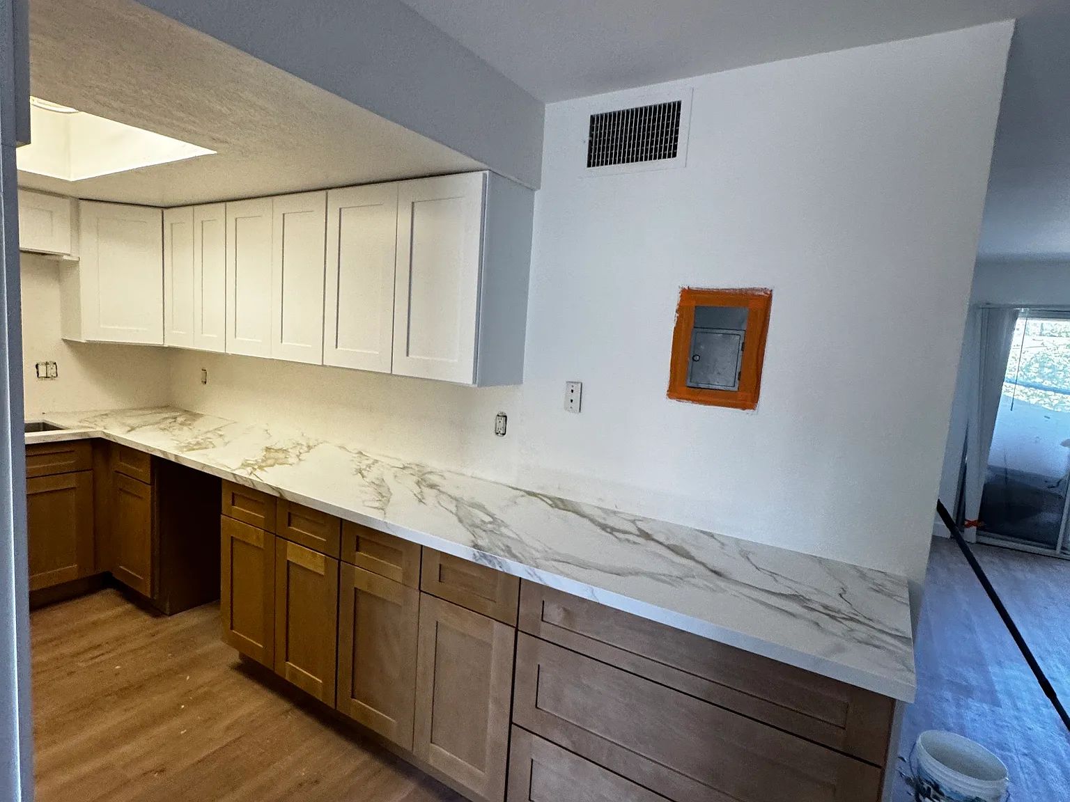 1 bed, 800 sqft, $2,299 — Photo 4