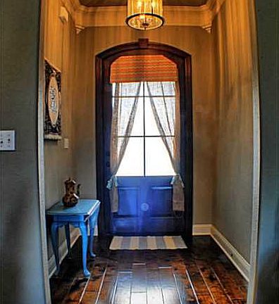 2nd image of 264 Danielle Dr