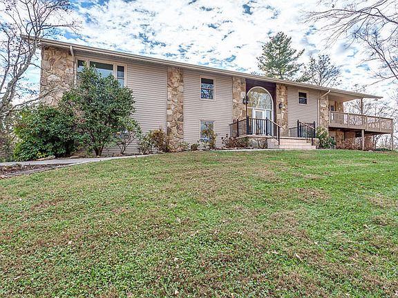 4th image of 4520 High Vista Ln
