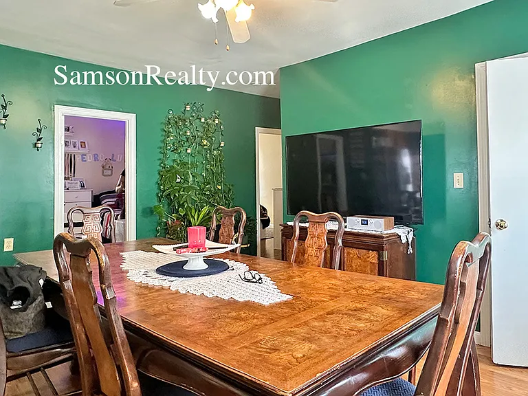 58 Anthony Ave #2 — Photo 4