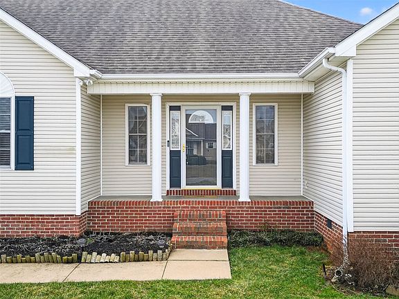 5th image of 123 Shaker Ridge Ln