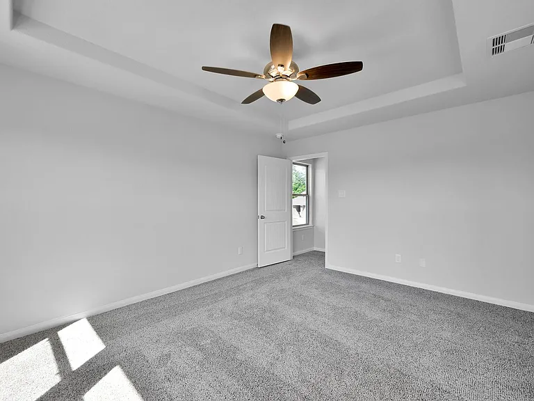 2140 Cedar Bend Dr — Photo 24
