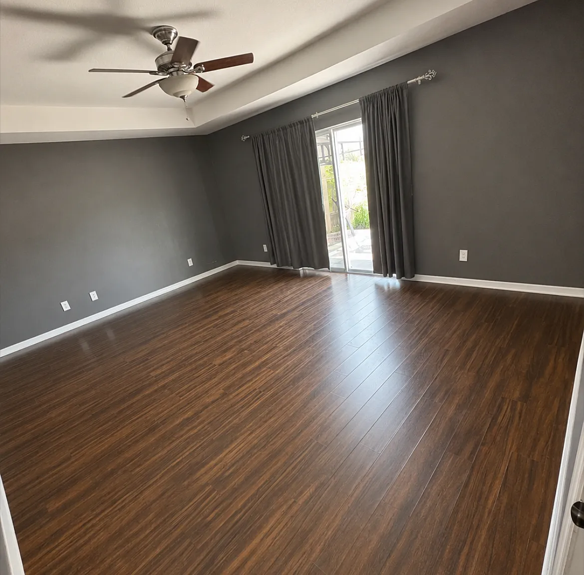 3 bed, 1805 sqft, $1,975 — Photo 2