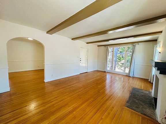 3rd image of 340-342 N Harper Ave #340