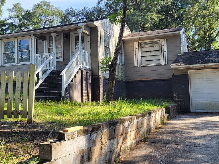 797 Georgia St — Photo 4