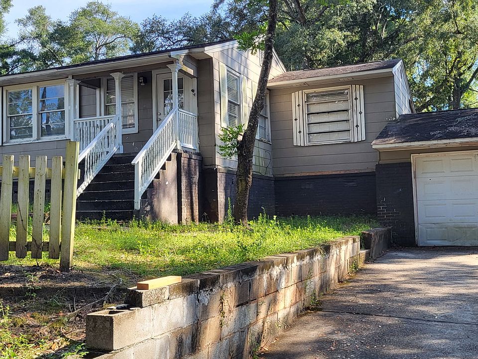 1st image of 797 Georgia St