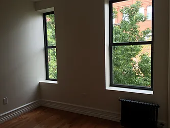 Rented by Geraldine Capasso, LREB