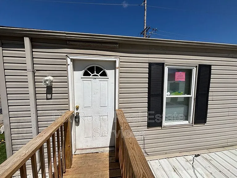 829 Maple Ave #3 — Photo 4