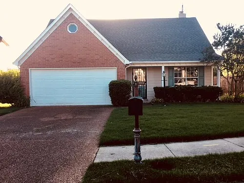 1833 Black Bear Cir W Photo 1