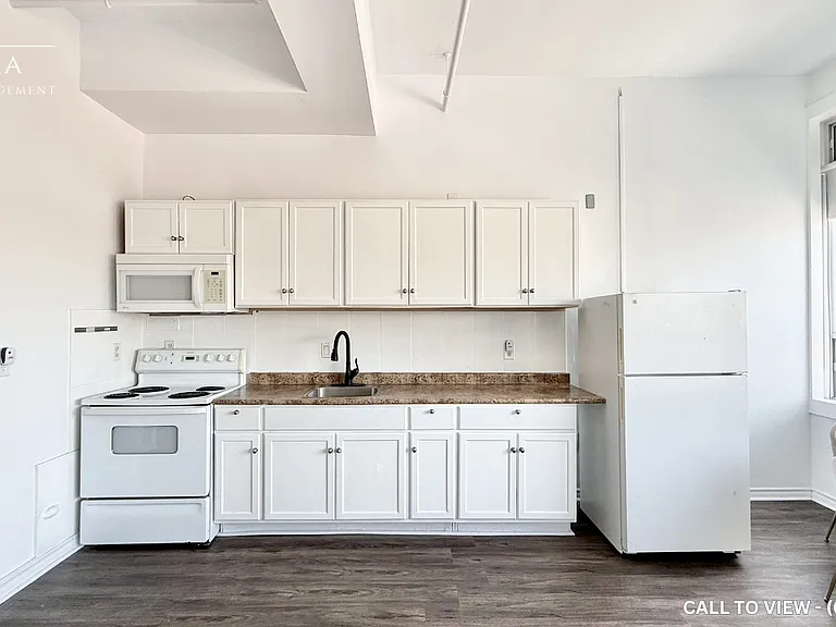 75 Kensington Ave #301 — Photo 2