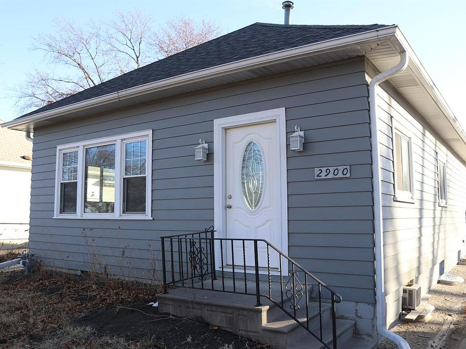 1st image of 2900 SW 6th St #1