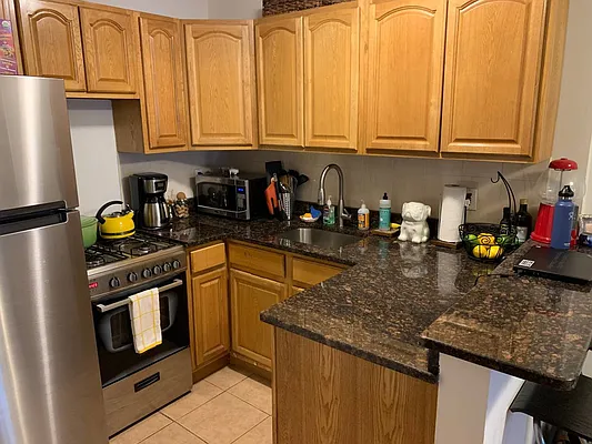 Rented by Highline Residential | media 10