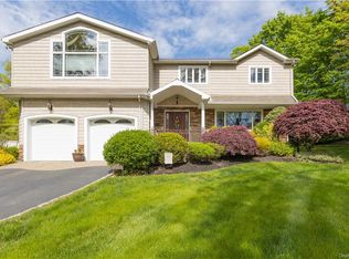 4 Candlewood Ct, New City, NY 10956