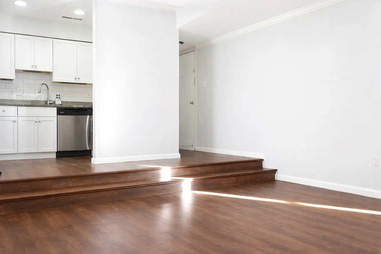 1 bed, 775 sqft, $1,790 — Photo 4