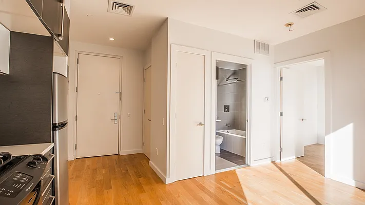 Rented by Cyberapts Management | media 28