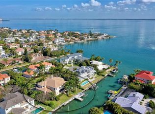 560 Hornblower Ln, Longboat Key, FL 34228