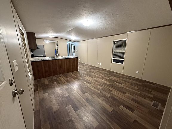 2nd image of 611 W Matthews St Unit 35