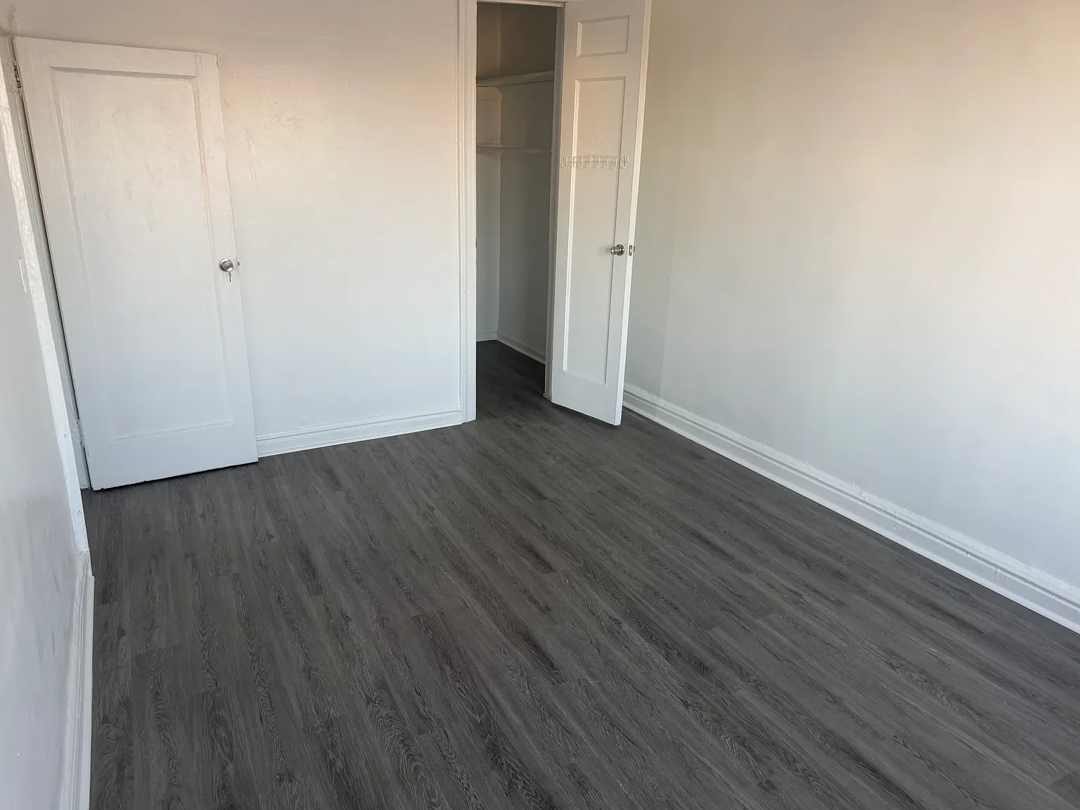 3 bed, 1200 sqft, $3,200 — Photo 4