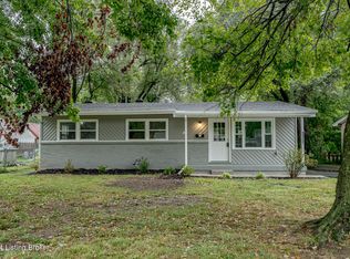 9902 Scrim Ave, Louisville, KY 40272