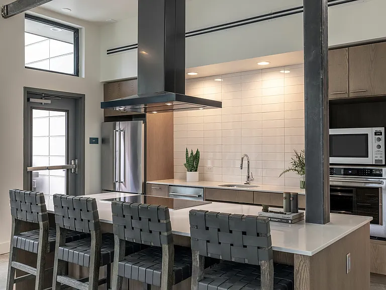 Tantify_Virtual_Staging_4959_1835 SE 136th St, North Bend, WA 98045_Kitchen2_FINAL Med