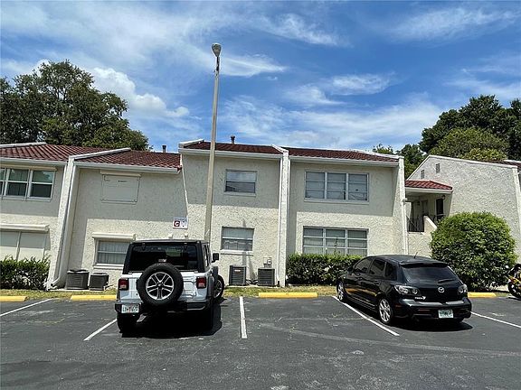 2nd image of 1103 Cypress Gardens Blvd APT 34