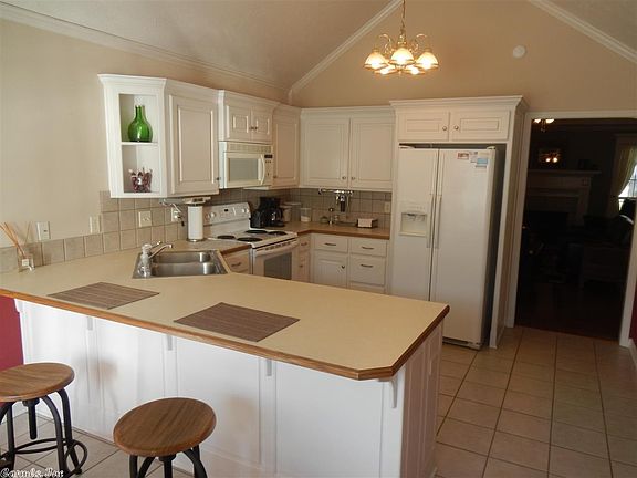 3rd image of 7124 Park Meadows Dr