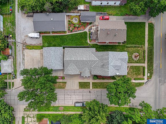 3rd image of 6800 Havelock Ave