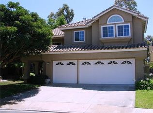 32 Calabria Ln, Foothill Ranch, CA 92610