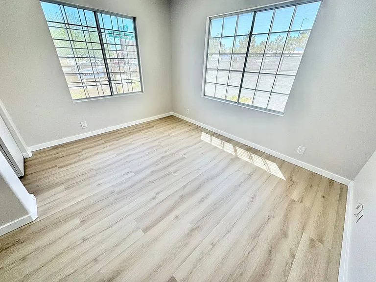 7340 Ridge Star Ct — Photo 15