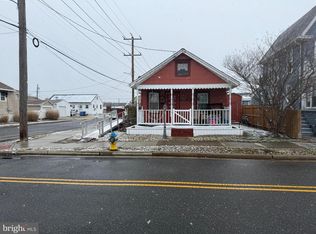 335 W Glenwood Ave, Wildwood, NJ 08260