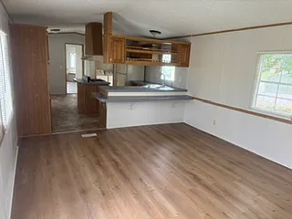 Building Photo - 2524 Commonwealth Dr #1