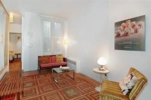 Sold by Douglas Elliman | media 12