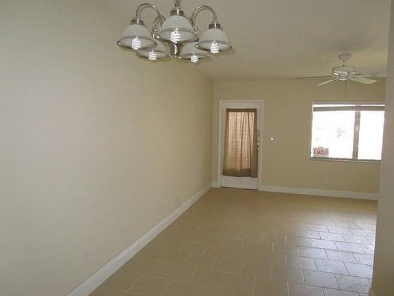 2nd image of 2100 NE 51st Ct APT 101