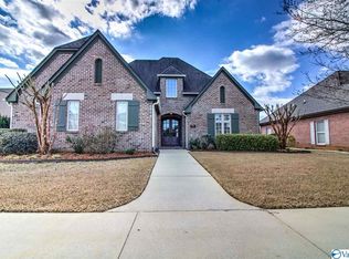 807 Milton Pl SW, Decatur, AL 35603