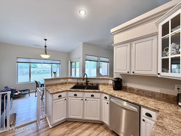 6622 E Farmstead Rd — Photo 18