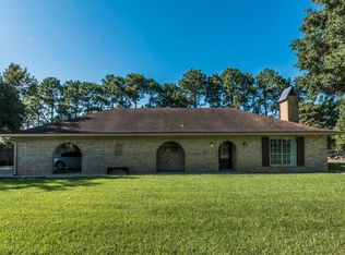 1045 Briar Patch Rd, Broussard, LA 70518