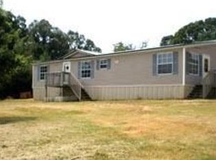 83 New Town Rd, Lavonia, GA 30553