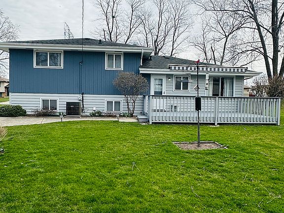 4th image of 1303 Edgerton Dr