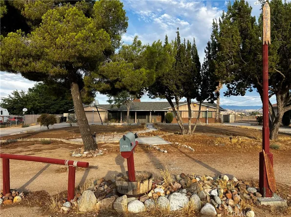 7795 E Ave, Hesperia, CA 92345