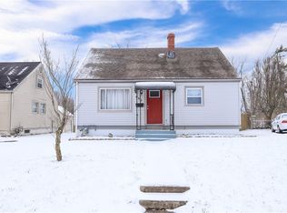 696 Fulmer Dr, Dayton, OH 45403